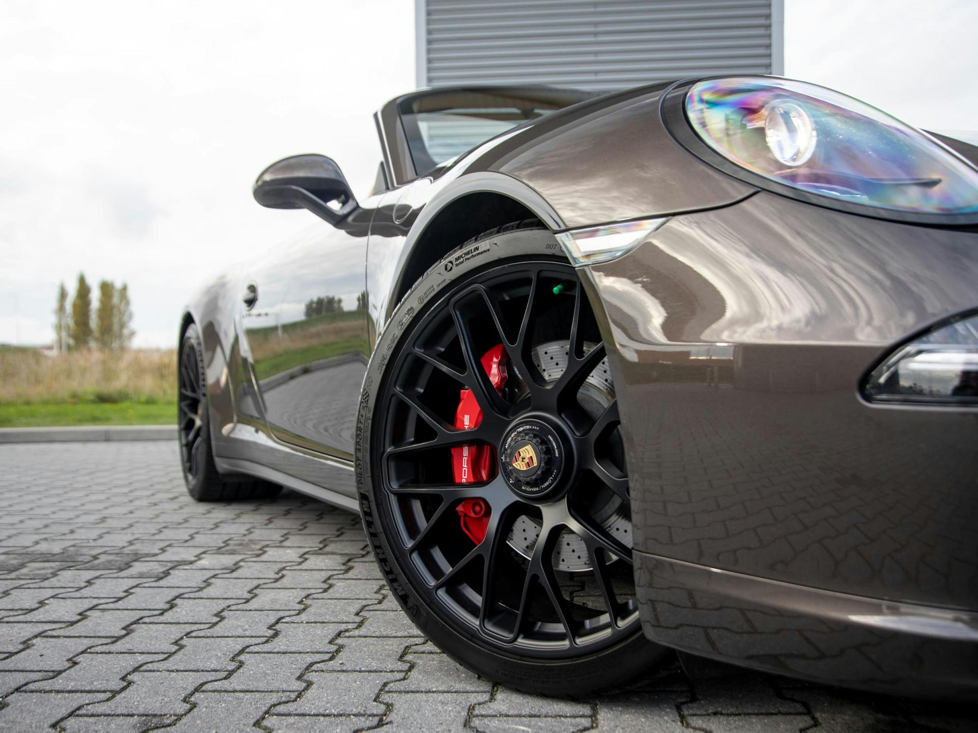 Porsche 911 Cabrio 3.8 Carrera 4 GTS | Bose | Sport Chrono | Carbon interieur pakket |